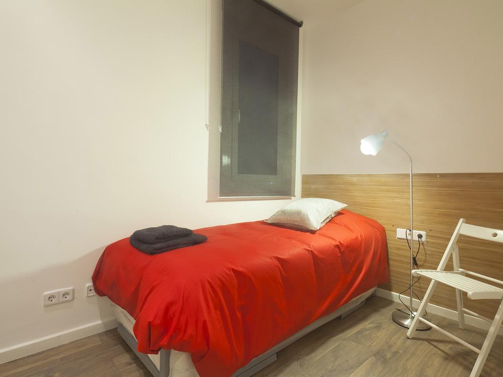 Stay Barcelona Sagrada Familia Ruang foto