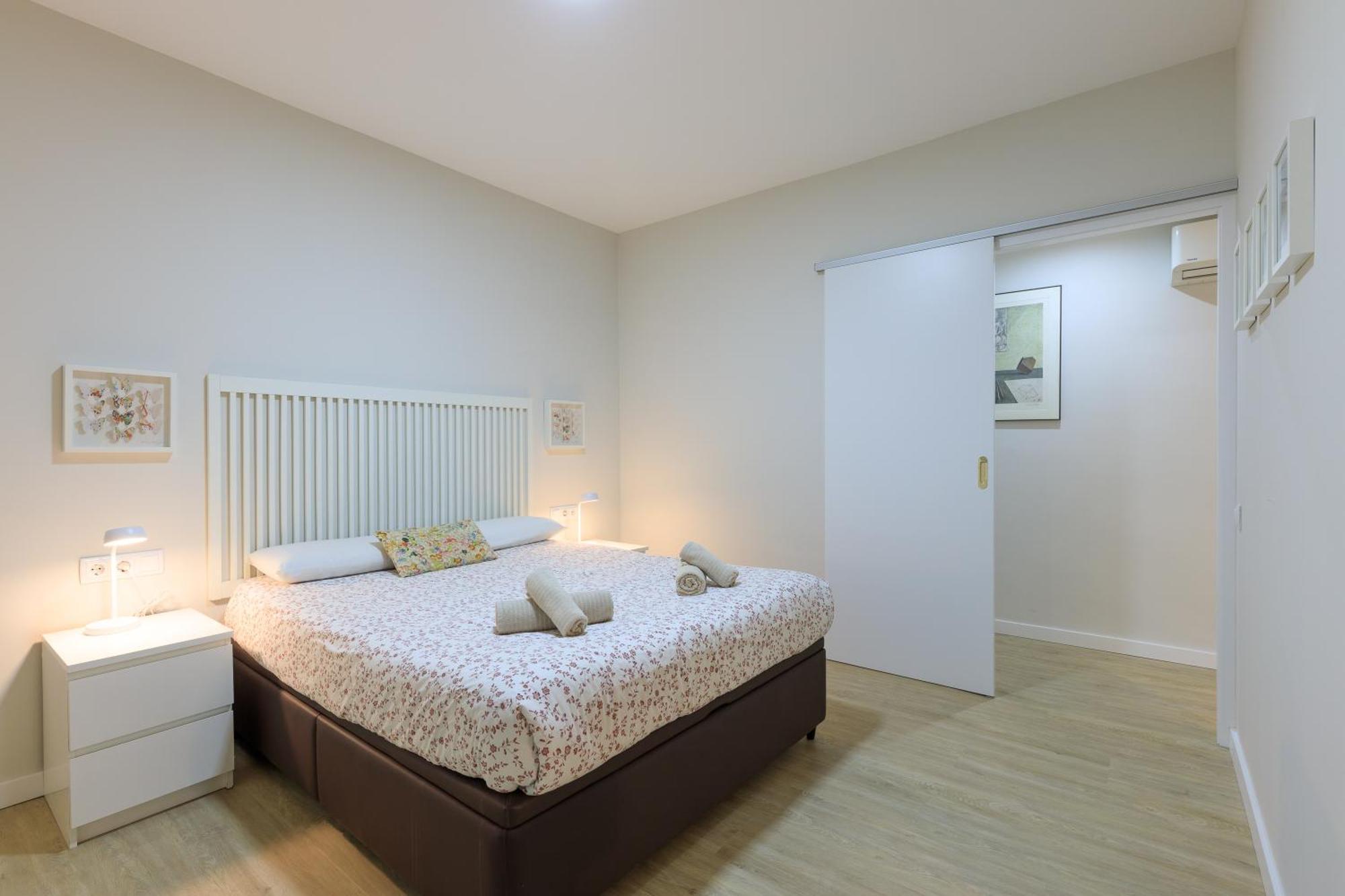 Stay Barcelona Sagrada Familia Bagian luar foto