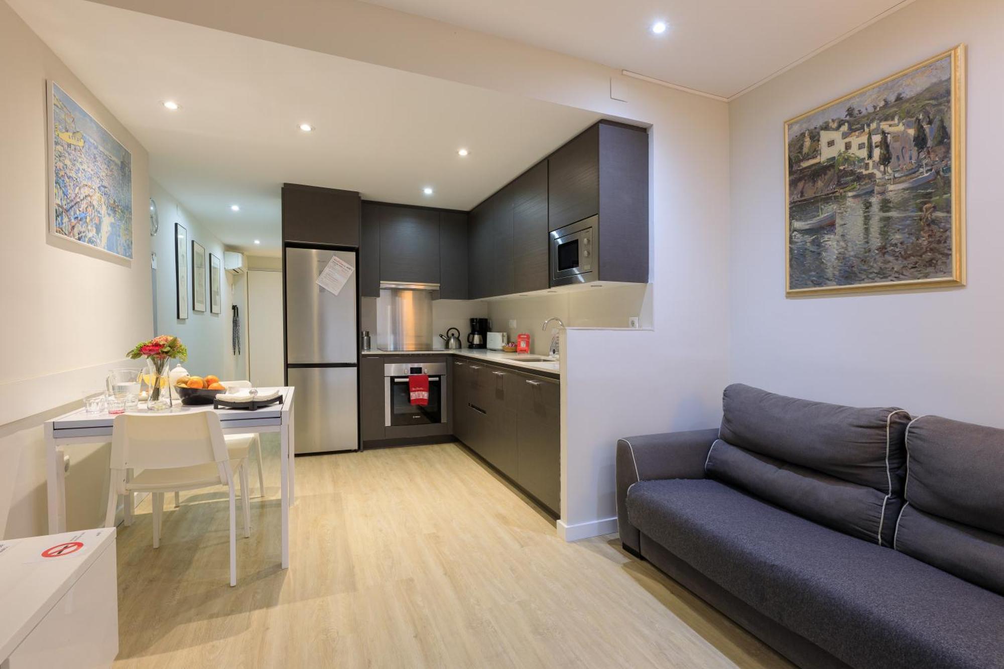Stay Barcelona Sagrada Familia Bagian luar foto