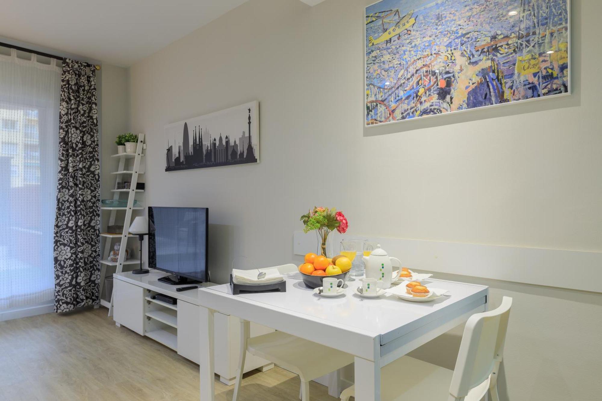 Stay Barcelona Sagrada Familia Bagian luar foto
