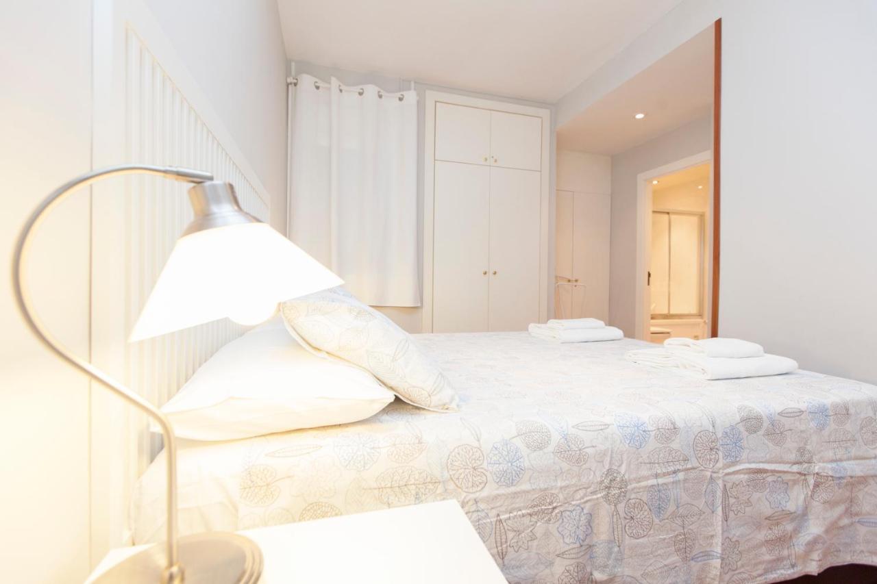 Stay Barcelona Sagrada Familia Bagian luar foto